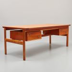 1052 4433 WRITING DESK